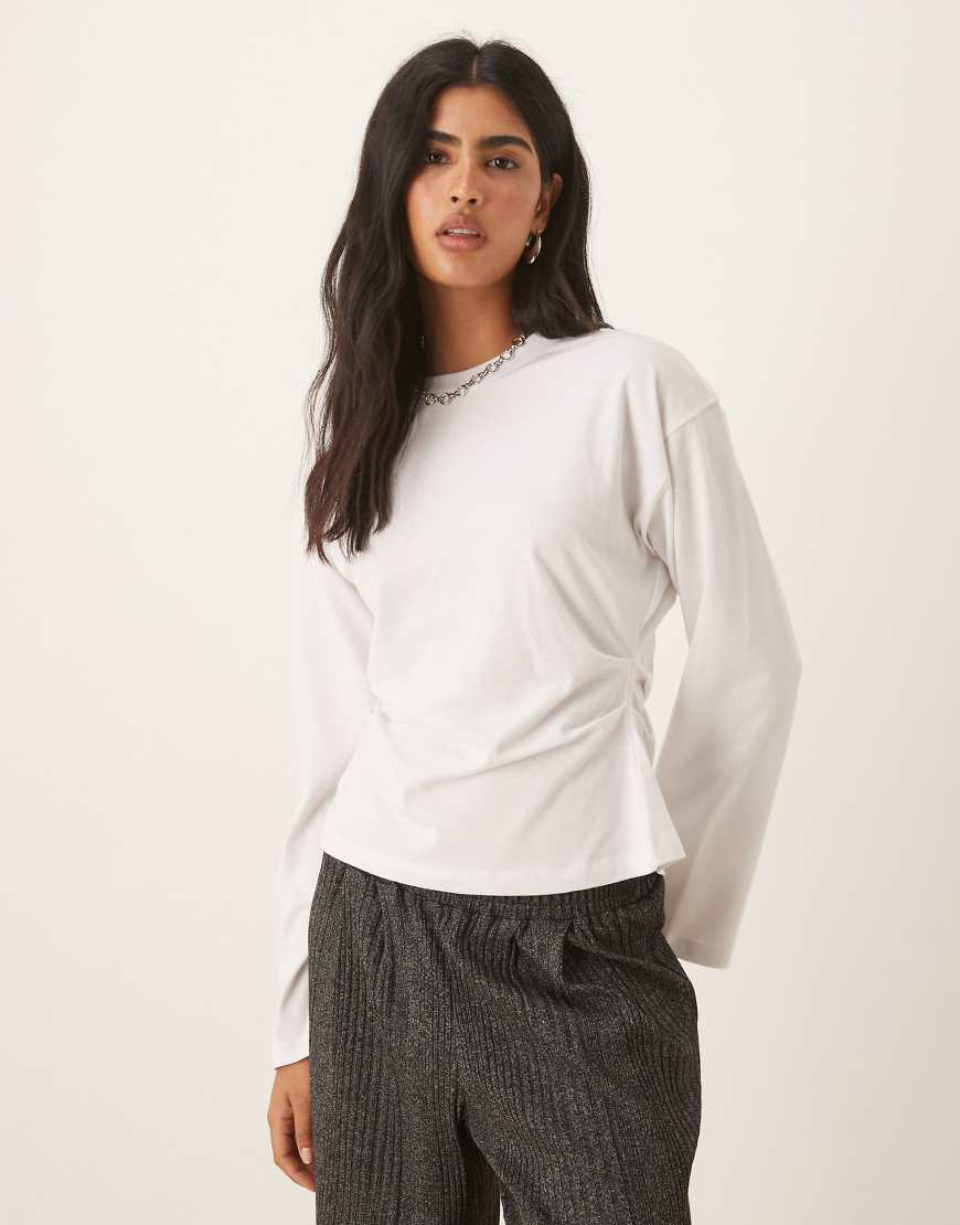 ASOS DESIGN - Langärmliges Korsett-T-Shirt in Weiß von ASOS DESIGN