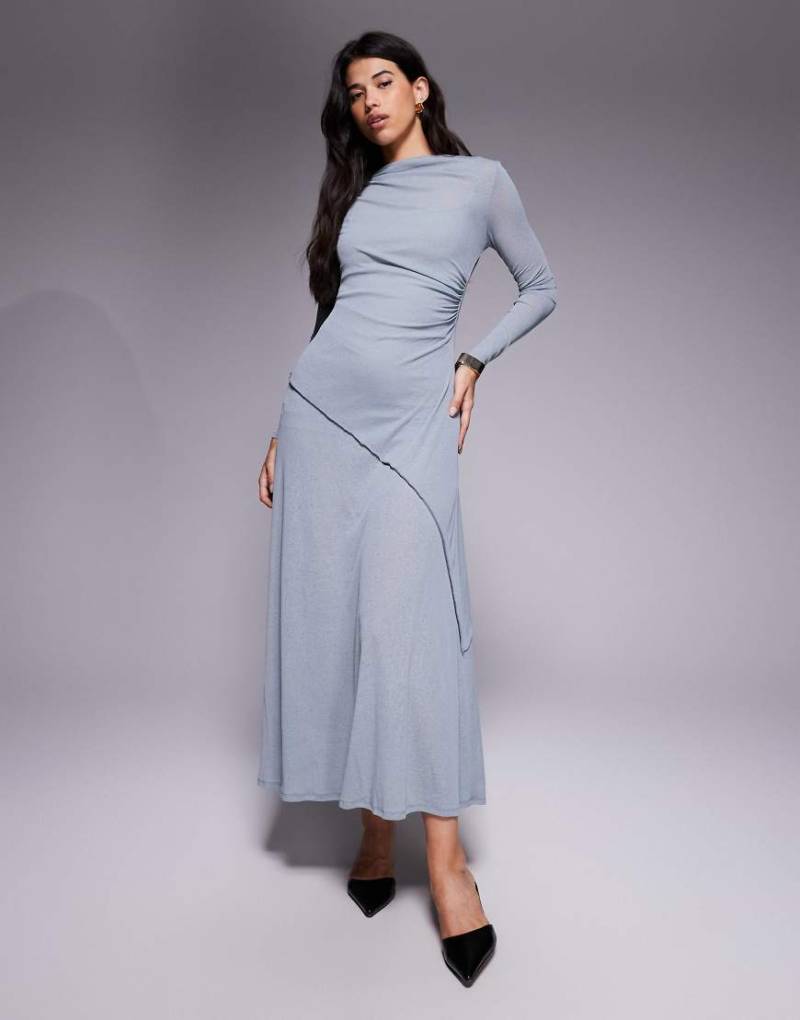 ASOS DESIGN - Langärmliges Maxikleid in Grau mit Drapierung von ASOS DESIGN