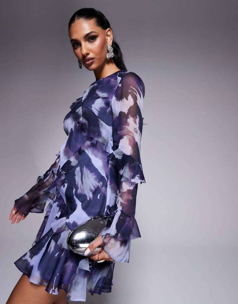 ASOS DESIGN - Langärmliges Minikleid in Blau mit Print, Rüschen und unverarbeitetem Saum von ASOS DESIGN
