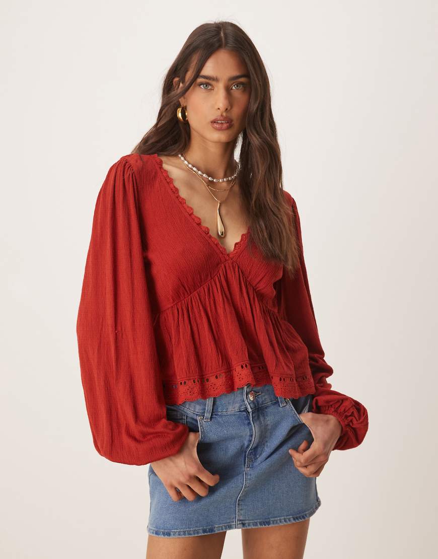 ASOS DESIGN - Langärmliges Oberteil in Rost mit Bindedetails hinten und Knitterstruktur-Rot ASOS DESIGN - Langärmliges Oberteil in Rost mit Bindedetails hinten und Knitterstruktur-Rot von ASOS DESIGN