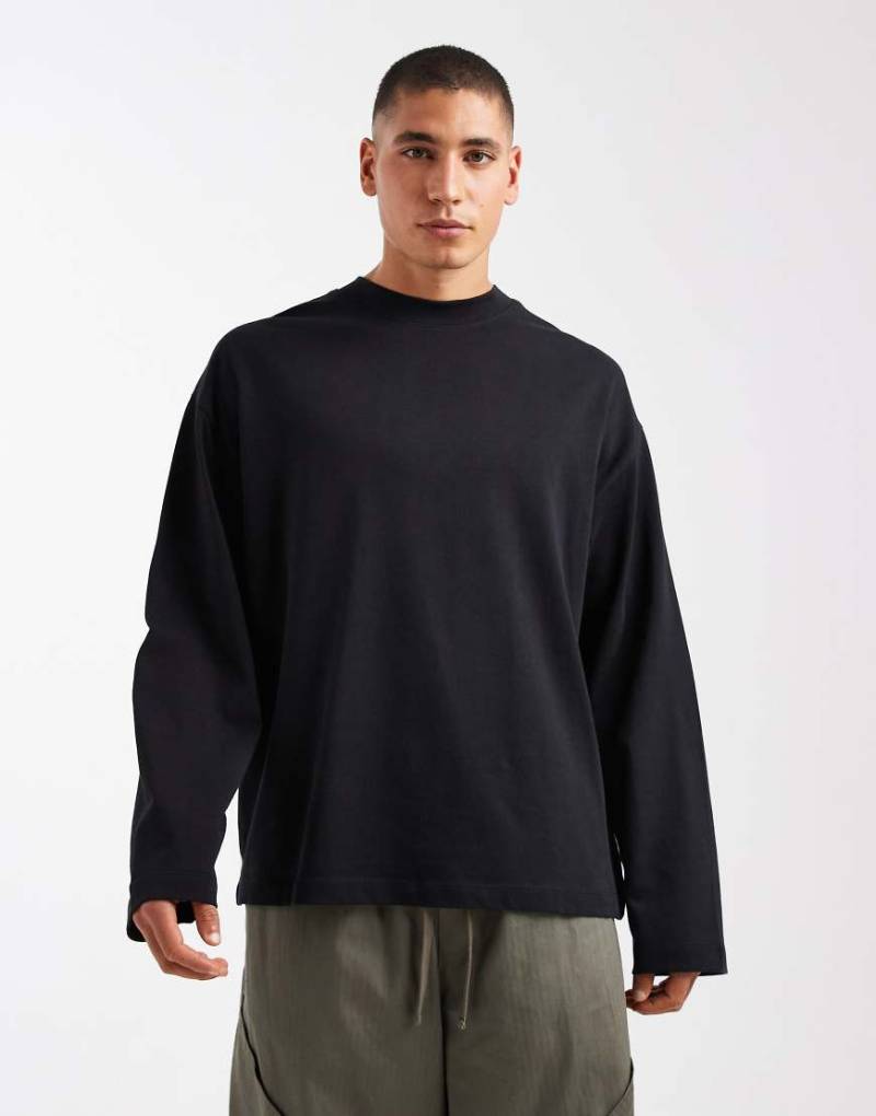 ASOS DESIGN - Langärmliges Oversize-T-Shirt aus schwerem Material in Schwarz von ASOS DESIGN