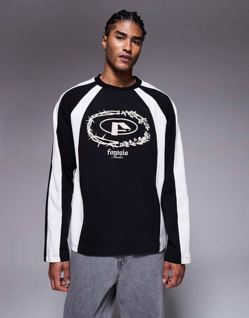 ASOS DESIGN - Langärmliges Oversize-T-Shirt in Anthrazit und Creme mit Grafikprint auf der Brust und Zierstreifen-Grau von ASOS DESIGN