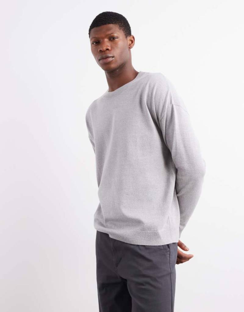 ASOS DESIGN - Langärmliges Relaxed-Fit-T-Shirt in Grau meliert mit Rundhalsausschnitt von ASOS DESIGN