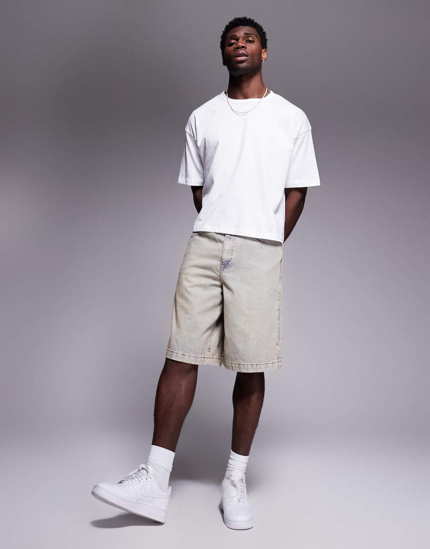 ASOS DESIGN - Lange Jeans-Jorts in Bleach-Waschung-Blau ASOS DESIGN - Lange Jeans-Jorts in Bleach-Waschung-Blau von ASOS DESIGN