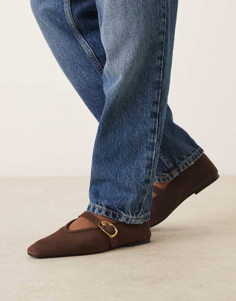 ASOS DESIGN - Lava - Hochwertige Mary-Jane-Ballerinas aus rotem Leder mit kantiger Zehenpartie-Brown von ASOS DESIGN