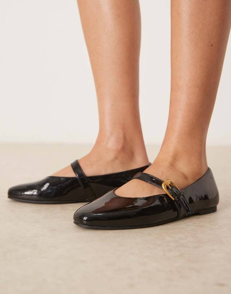 ASOS DESIGN - Leah - Ballerinas mit Mary-Jane-Design in Schwarz mit Lackoptik von ASOS DESIGN