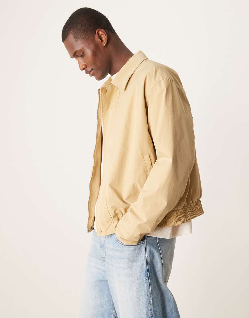 ASOS DESIGN - Leichte Harrington-Jacke in Steinbeige-Neutral ASOS DESIGN - Leichte Harrington-Jacke in Steinbeige-Neutral von ASOS DESIGN