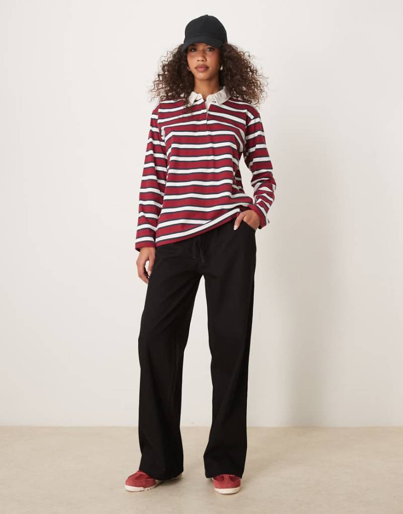 ASOS DESIGN - Leichte Jeans-Jogginghose in Schwarz mit Kordelzug am Bund von ASOS DESIGN