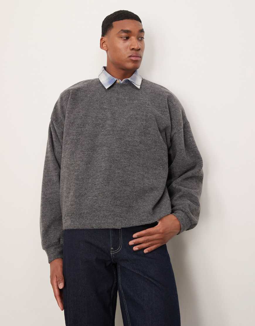 ASOS DESIGN - Leichter, kastiger Pullover aus angerautem Rippmaterial in Anthrazit meliert mit extremem Oversize-Schnitt-Grau ASOS DESIGN - Leichter, kastiger Pullover aus angerautem Rippmaterial in Anthrazit meliert mit extremem Oversize-Schnitt-Grau von ASOS DESIGN