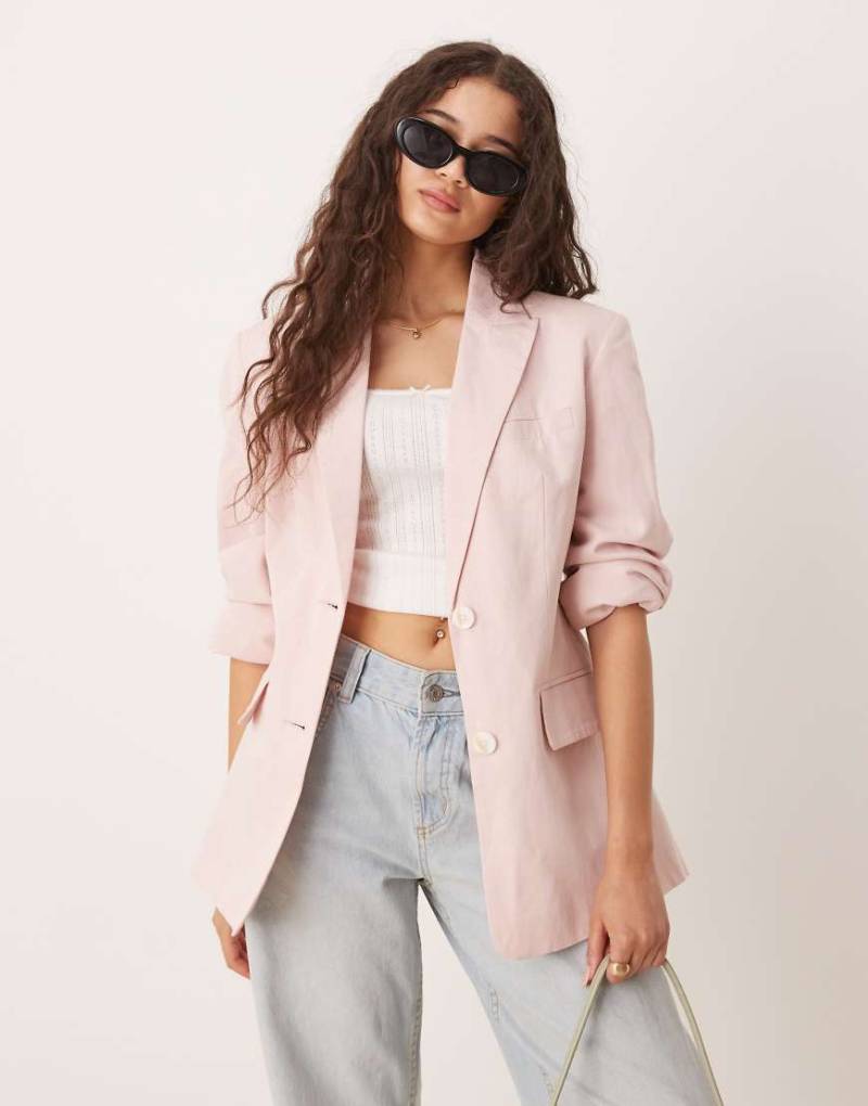 ASOS DESIGN - Leinen-Blazer in Rosa mit geformter Hüftpartie von ASOS DESIGN