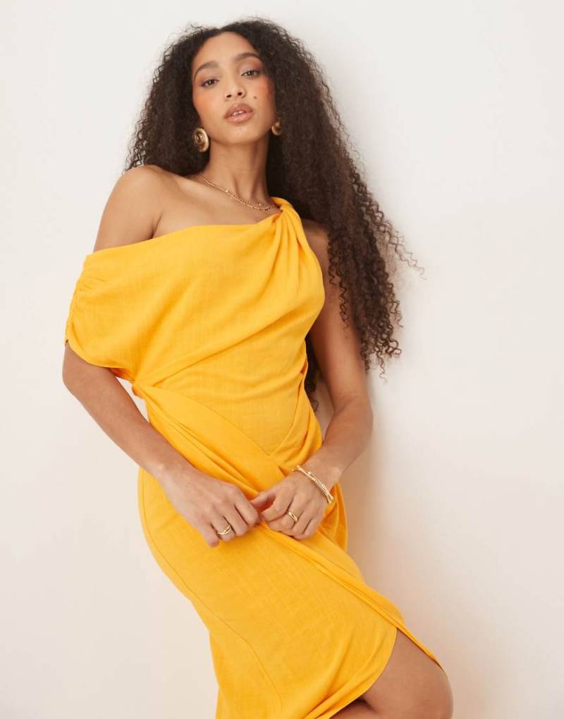 ASOS DESIGN - Leinen-Midikleid in Orange mit Wickelrock und überschnittener, verdrehter Schulterpartie von ASOS DESIGN