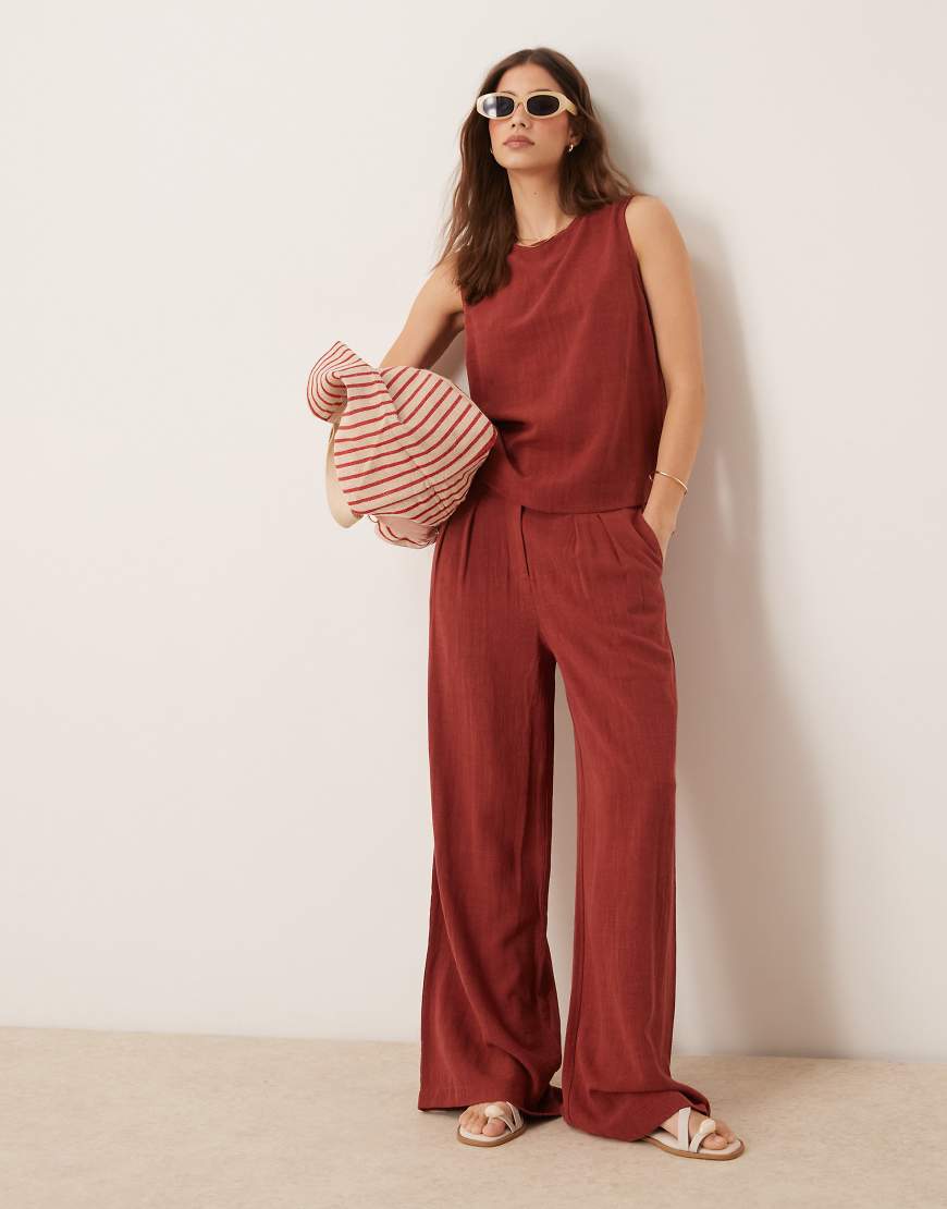 ASOS DESIGN - Leinenhose in Ziegelrot mit Bundfalte und weitem Bein, Kombiteil ASOS DESIGN - Leinenhose in Ziegelrot mit Bundfalte und weitem Bein, Kombiteil von ASOS DESIGN