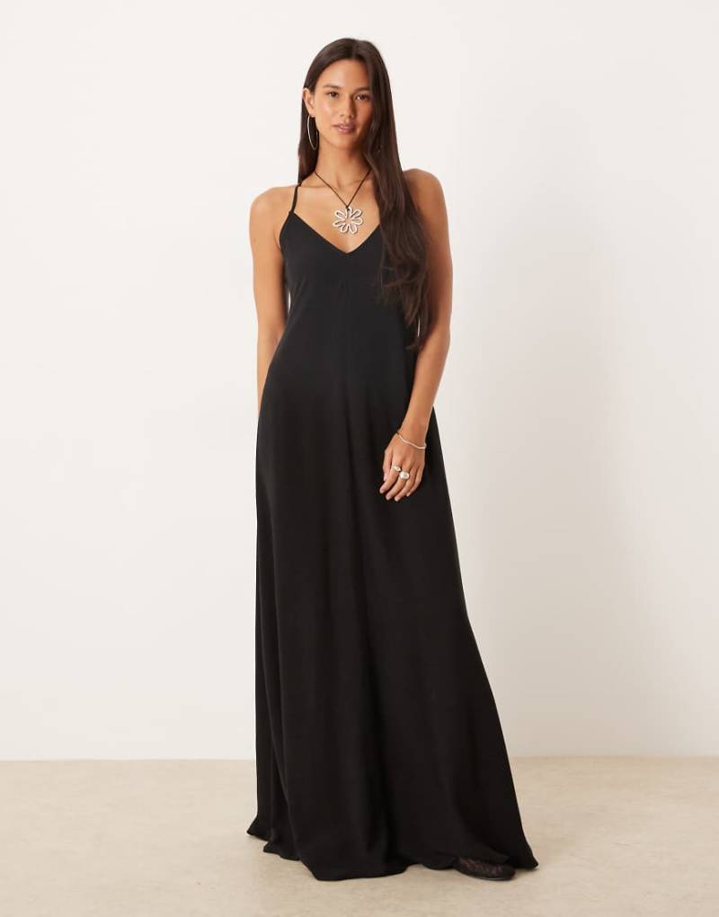 ASOS DESIGN - Leinenmix-Maxikleid in Schwarz mit Riemchen-Trägern von ASOS DESIGN