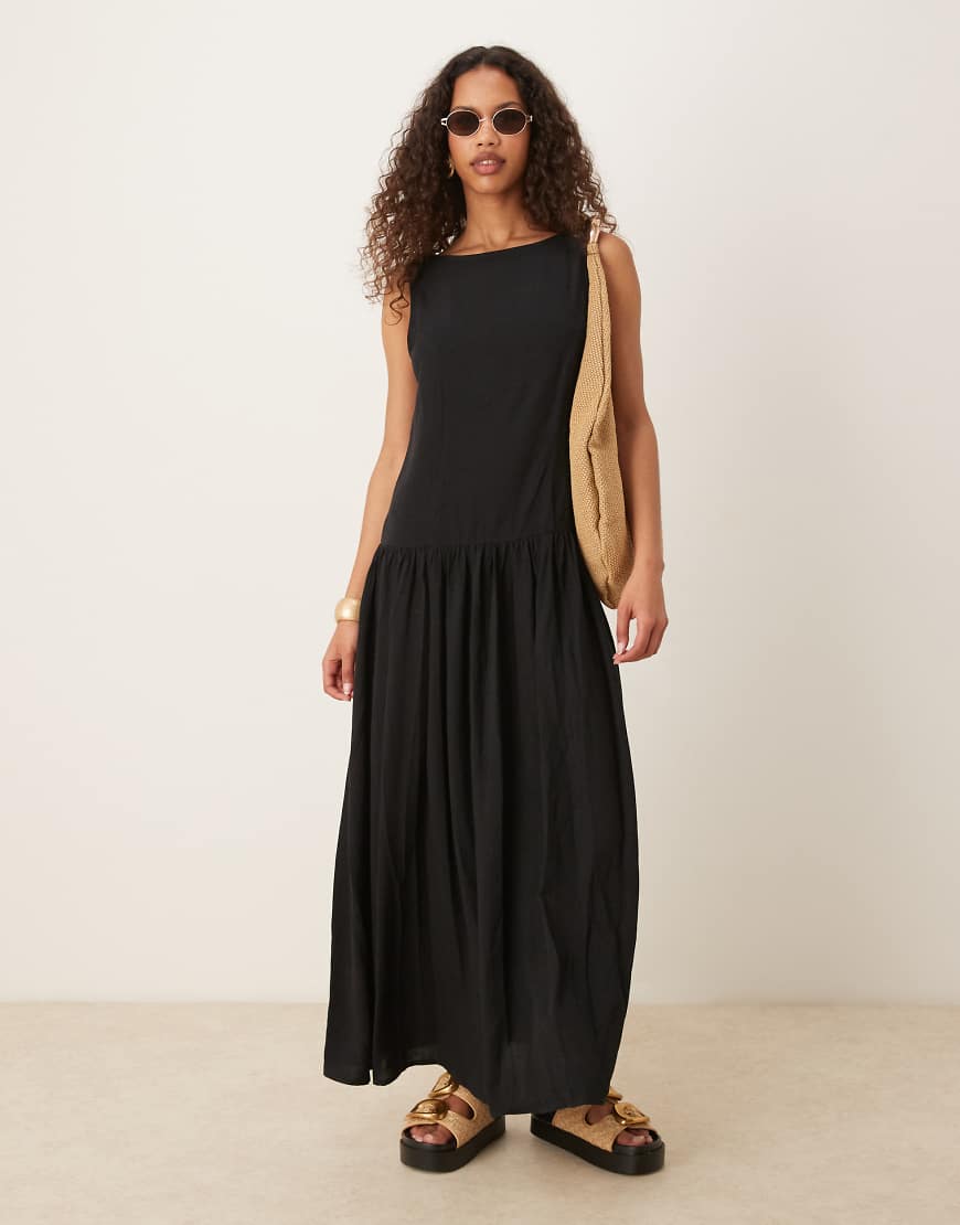 ASOS DESIGN - Leinenmix-Maxikleid in Schwarz mit tief angesetzter Taille und tiefem Rückenausschnitt von ASOS DESIGN