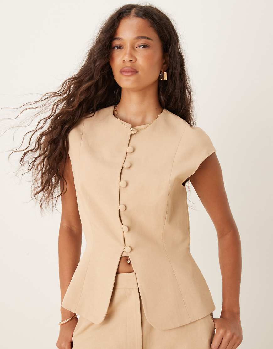 ASOS DESIGN - Leinenmix-Weste in Neutral mit Kappärmeln von ASOS DESIGN