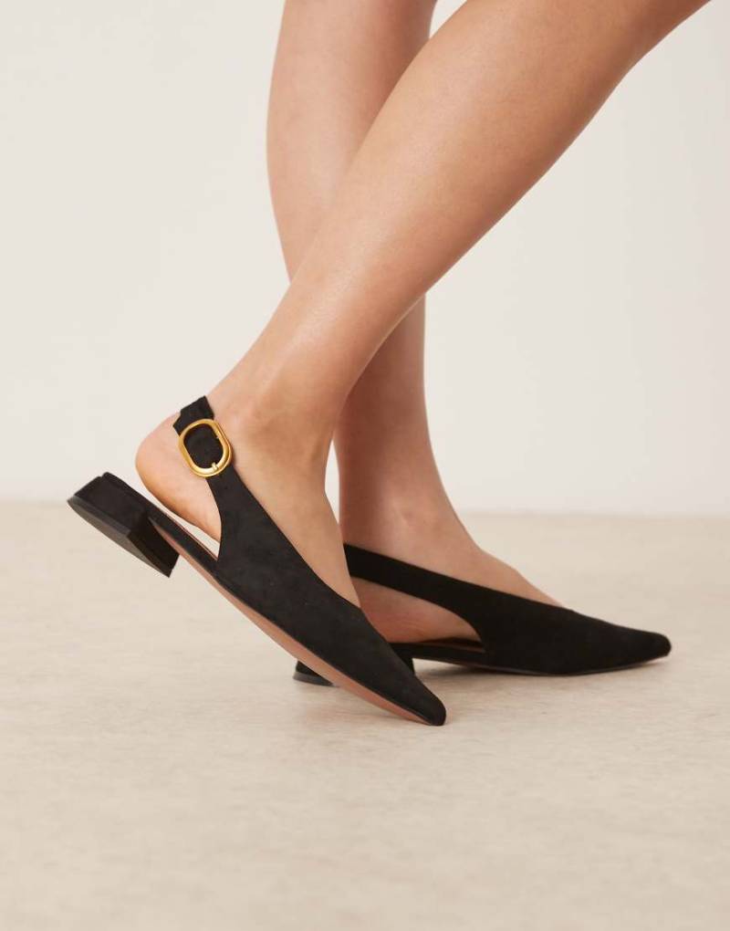 ASOS DESIGN - Leonora - Ballerinas aus Wildlederimitat in Schwarz mit Fersenriemchen von ASOS DESIGN