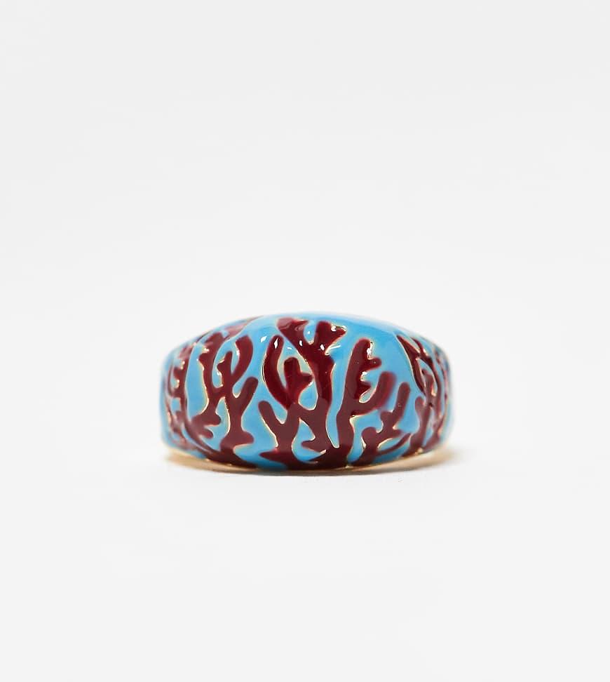 ASOS DESIGN - Limited Edition - Goldfarbener Ring mit emailliertem Korallen-Design ASOS DESIGN - Limited Edition - Goldfarbener Ring mit emailliertem Korallen-Design von ASOS DESIGN