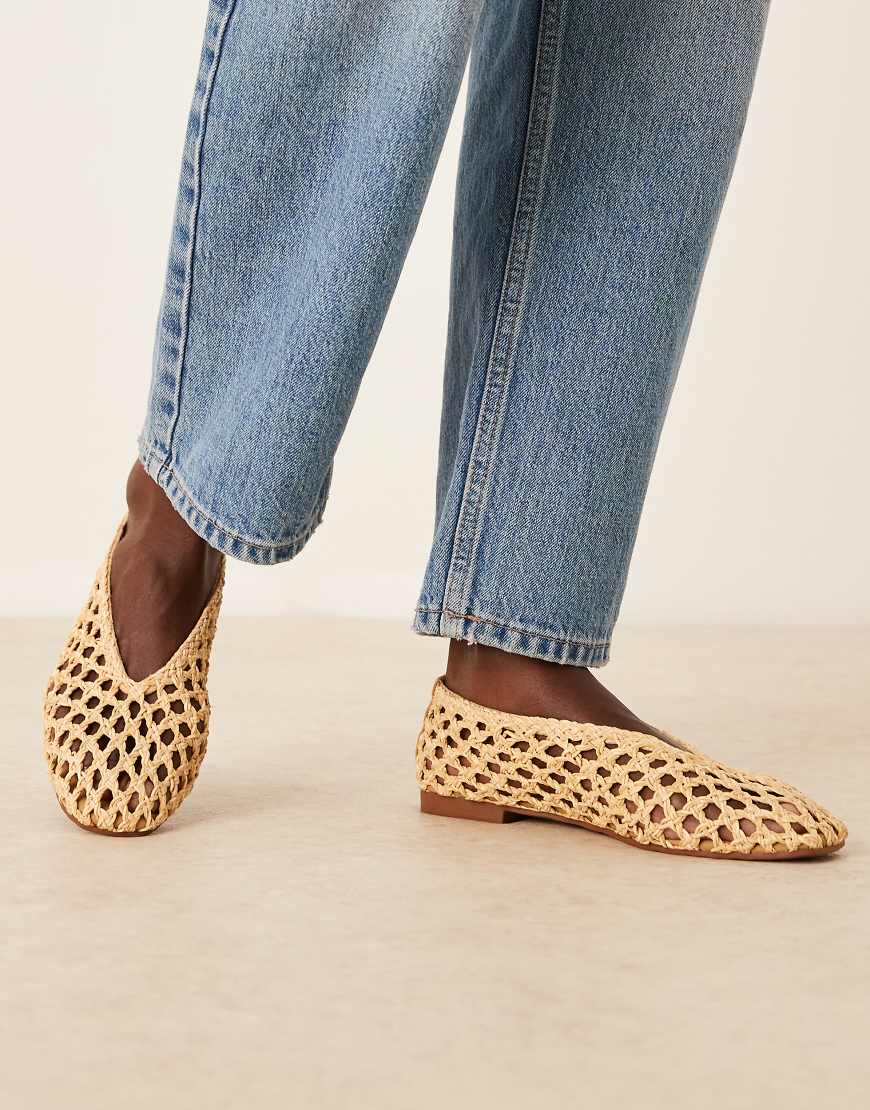 ASOS DESIGN - Linus - Schlichte Ballerinas im gelbem Webdesign-Neutral von ASOS DESIGN