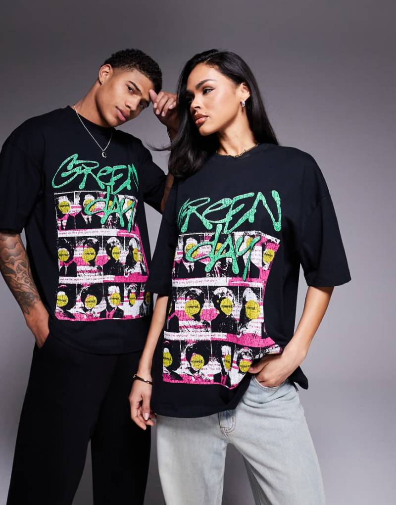 ASOS DESIGN - Lizenziertes Unisex-T-Shirt in Schwarz mit Oversize-Schnitt und „Green Day"-Prints von ASOS DESIGN