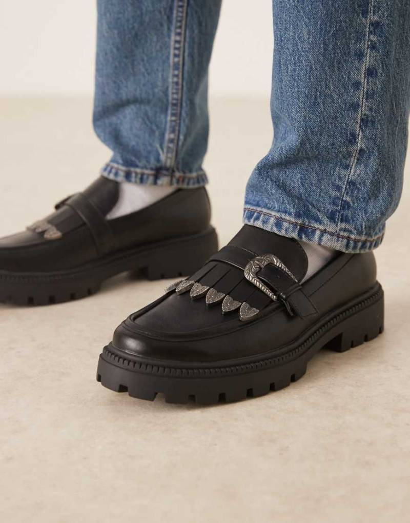 ASOS DESIGN - Loafer in Schwarz mit Schnalle im Western-Stil von ASOS DESIGN