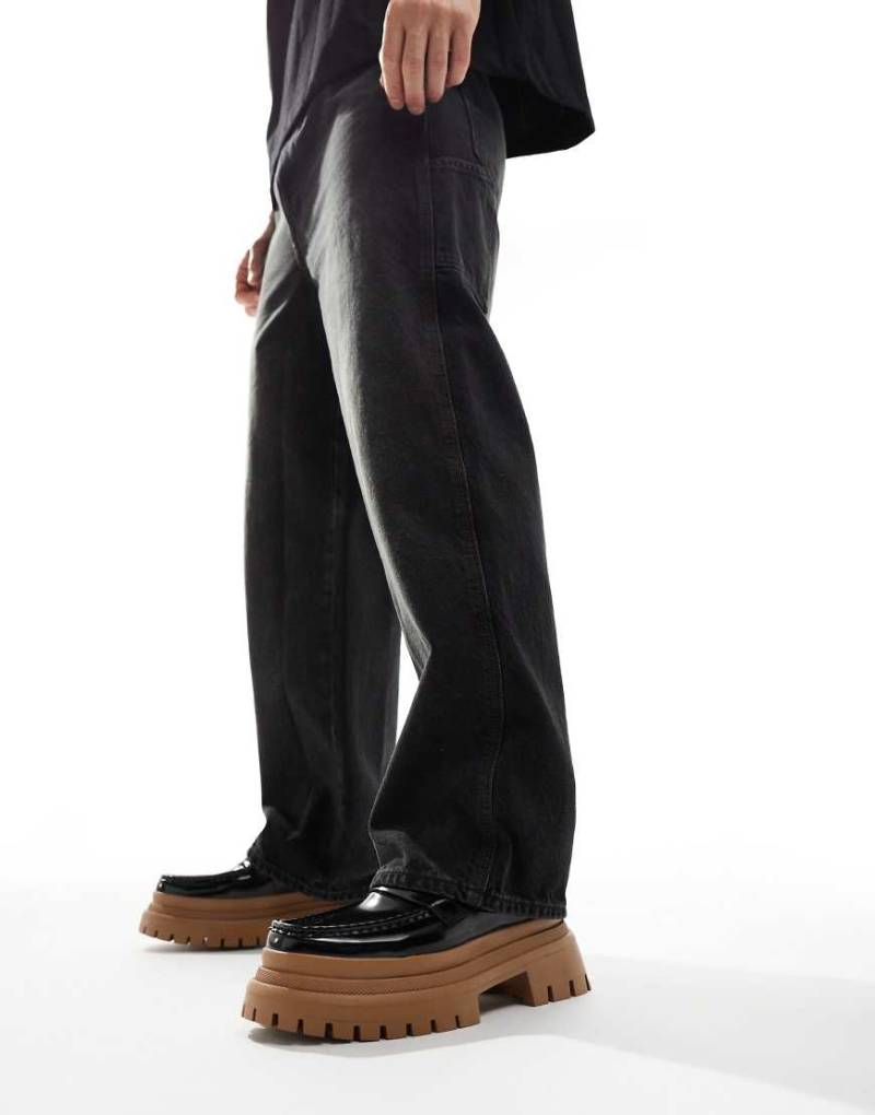 ASOS DESIGN - Loafer in Schwarz mit dicker Sohle von ASOS DESIGN
