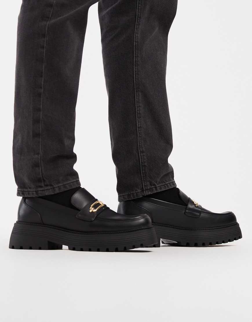 ASOS DESIGN - Loafer in Schwarz mit dicker Sohle von ASOS DESIGN
