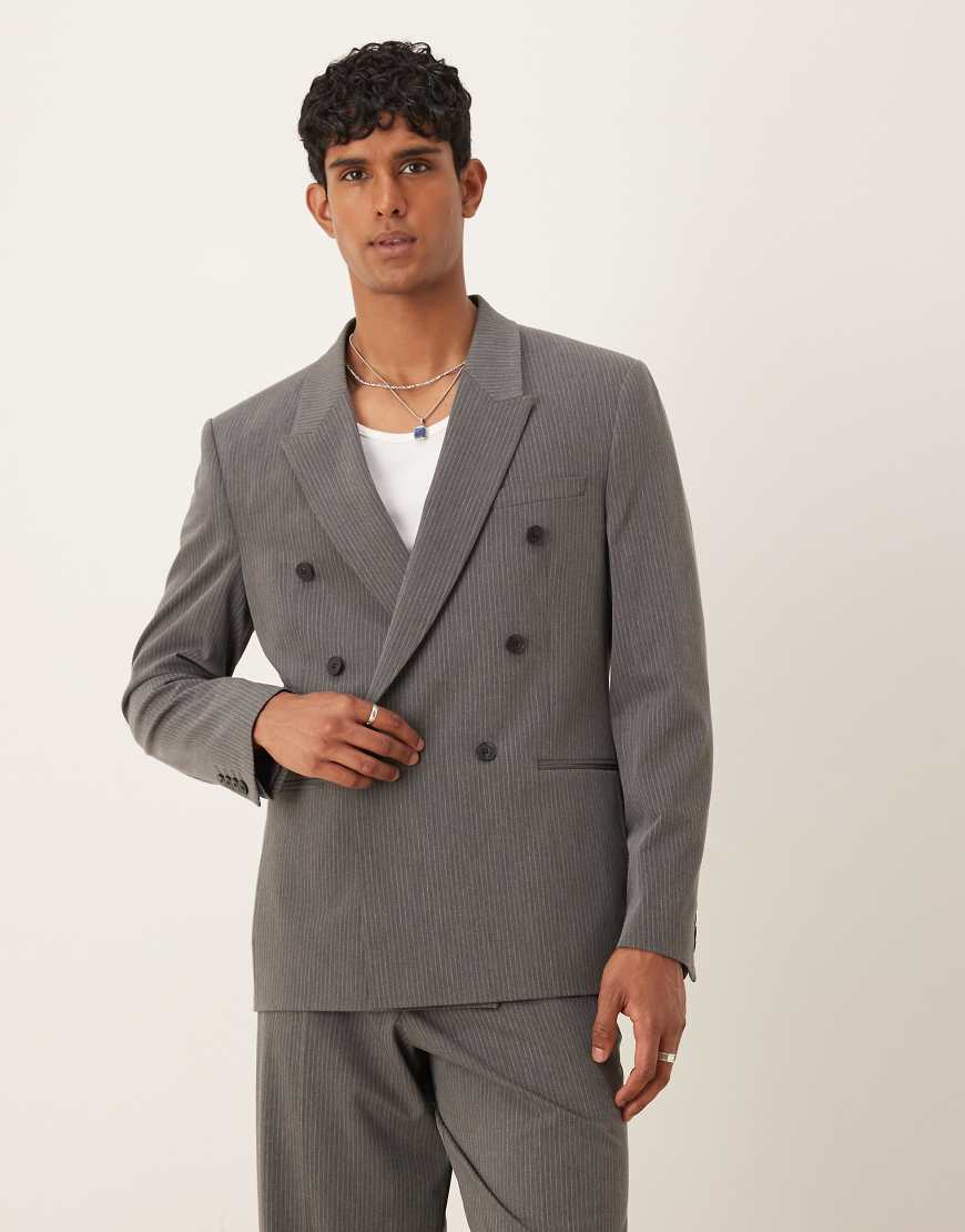 ASOS DESIGN - Locker geschnittene, zweireihige Anzugjacke in Anthrazit mit Nadelstreifen-Grau ASOS DESIGN - Locker geschnittene, zweireihige Anzugjacke in Anthrazit mit Nadelstreifen-Grau von ASOS DESIGN