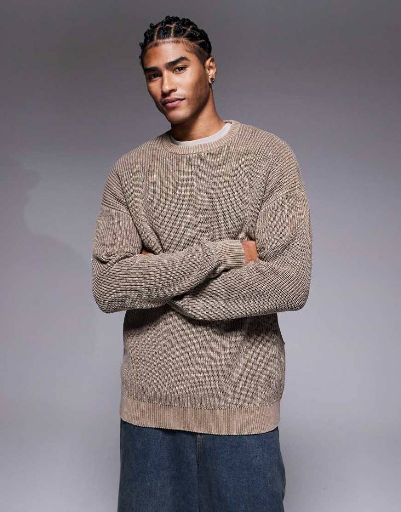 ASOS DESIGN - Locker geschnittener, gerippter Strickpullover in brauner Acid-Waschung mit Rundhalsausschnitt-Brown von ASOS DESIGN