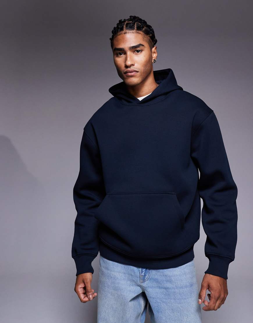 ASOS DESIGN - Locker geschnittener Kapuzenpullover aus schwerem, neoprenartigem Stoff in Marineblau ASOS DESIGN - Locker geschnittener Kapuzenpullover aus schwerem, neoprenartigem Stoff in Marineblau von ASOS DESIGN