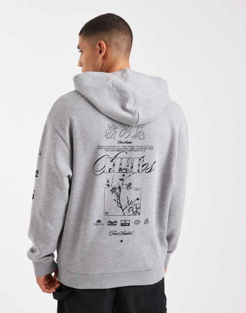 ASOS DESIGN - Locker geschnittener Kapuzenpullover in meliertem Grau mit Print von ASOS DESIGN