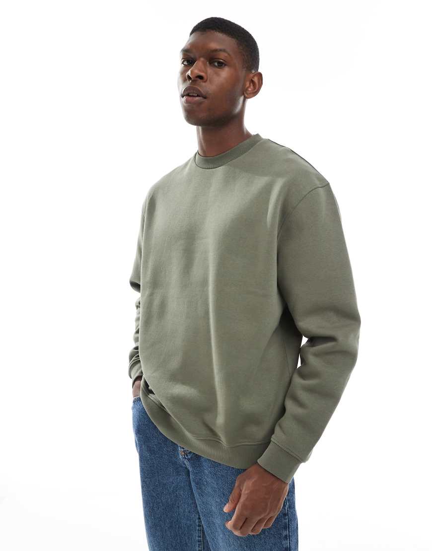 ASOS DESIGN - Locker geschnittenes Basic-Sweatshirt in Khaki-Grün von ASOS DESIGN