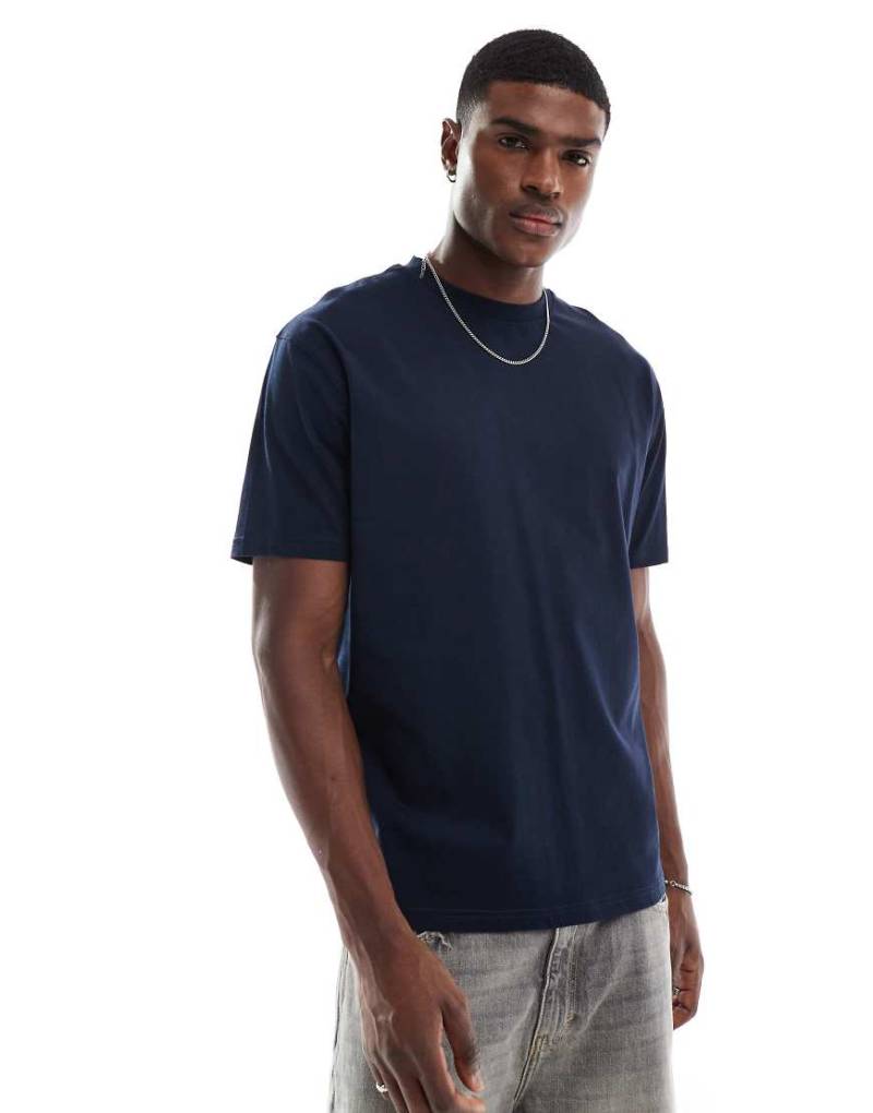 ASOS DESIGN - Basic-T-Shirt mit Relaxed Fit in Marineblau von ASOS DESIGN