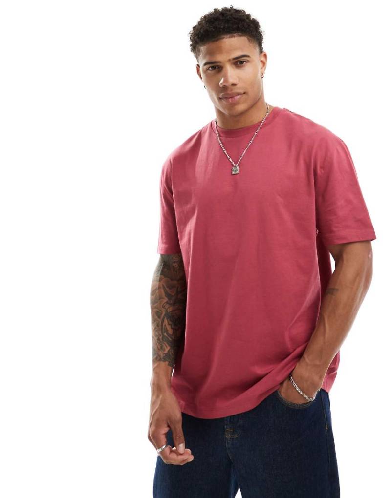 ASOS DESIGN - Locker geschnittenes Basic-T-Shirt in Rot von ASOS DESIGN