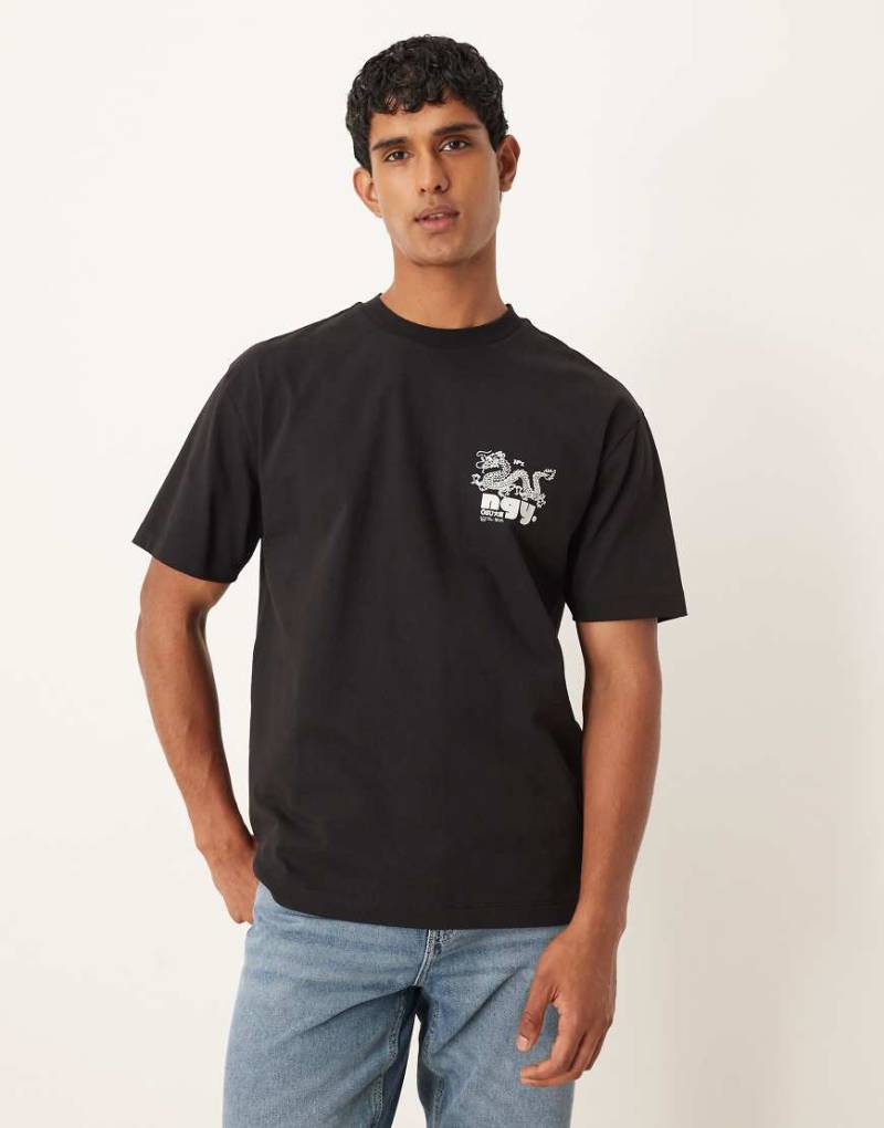 ASOS DESIGN - Locker geschnittenes T-Shirt aus schwerem Material in Anthrazit mit Drachenprint-Grau von ASOS DESIGN