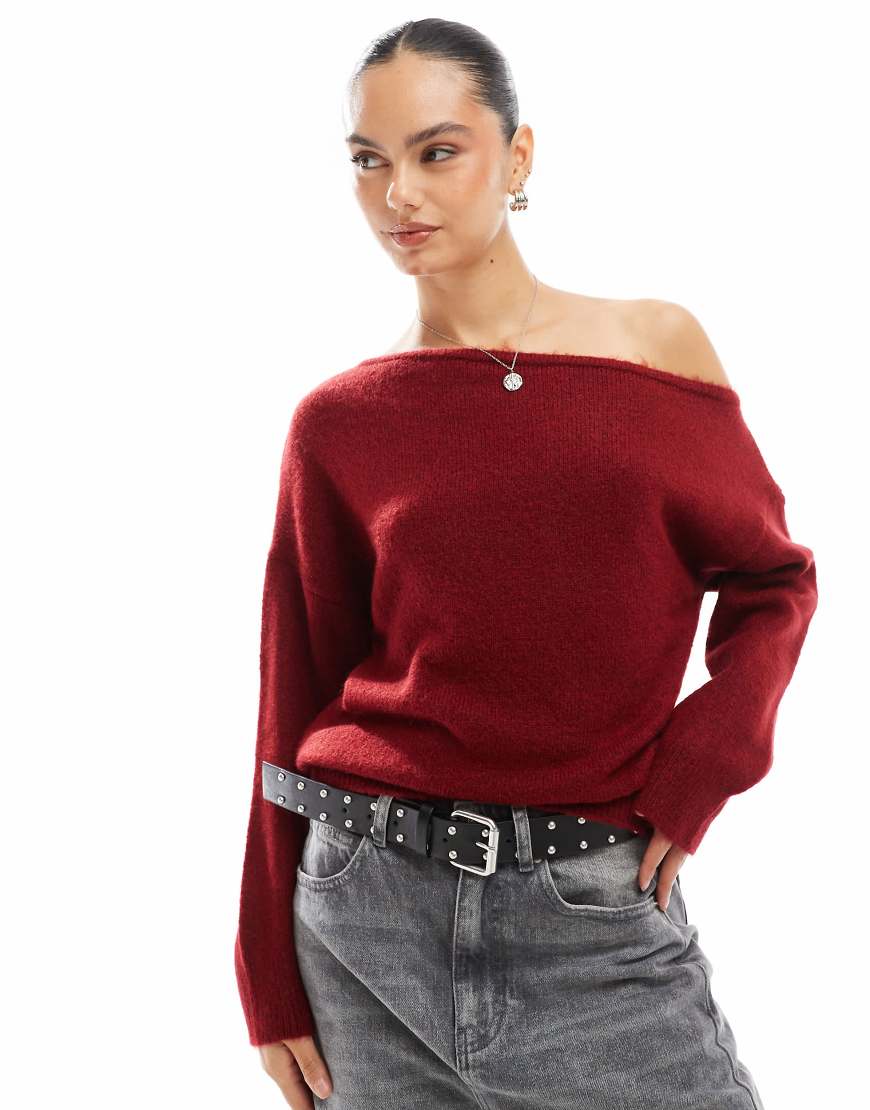 ASOS DESIGN - Lockerer Pullover in Burgunderrot mit One-Shoulder-Design ASOS DESIGN - Lockerer Pullover in Burgunderrot mit One-Shoulder-Design von ASOS DESIGN