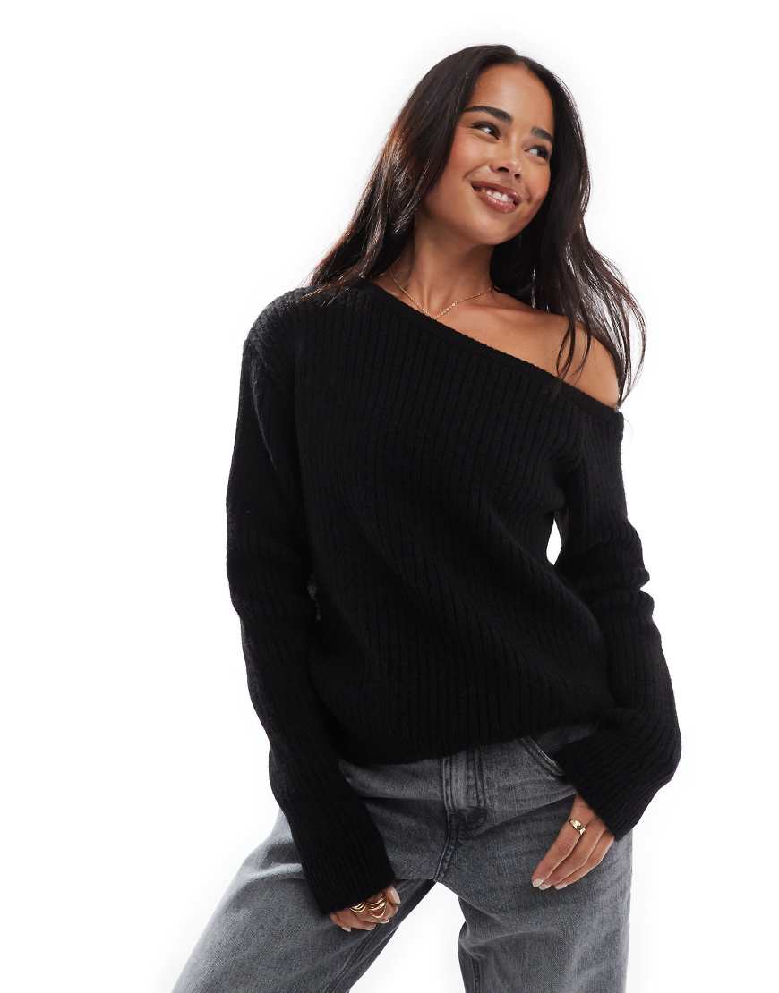 ASOS DESIGN - Lockerer Pullover in Schwarz mit One-Shoulder-Design von ASOS DESIGN