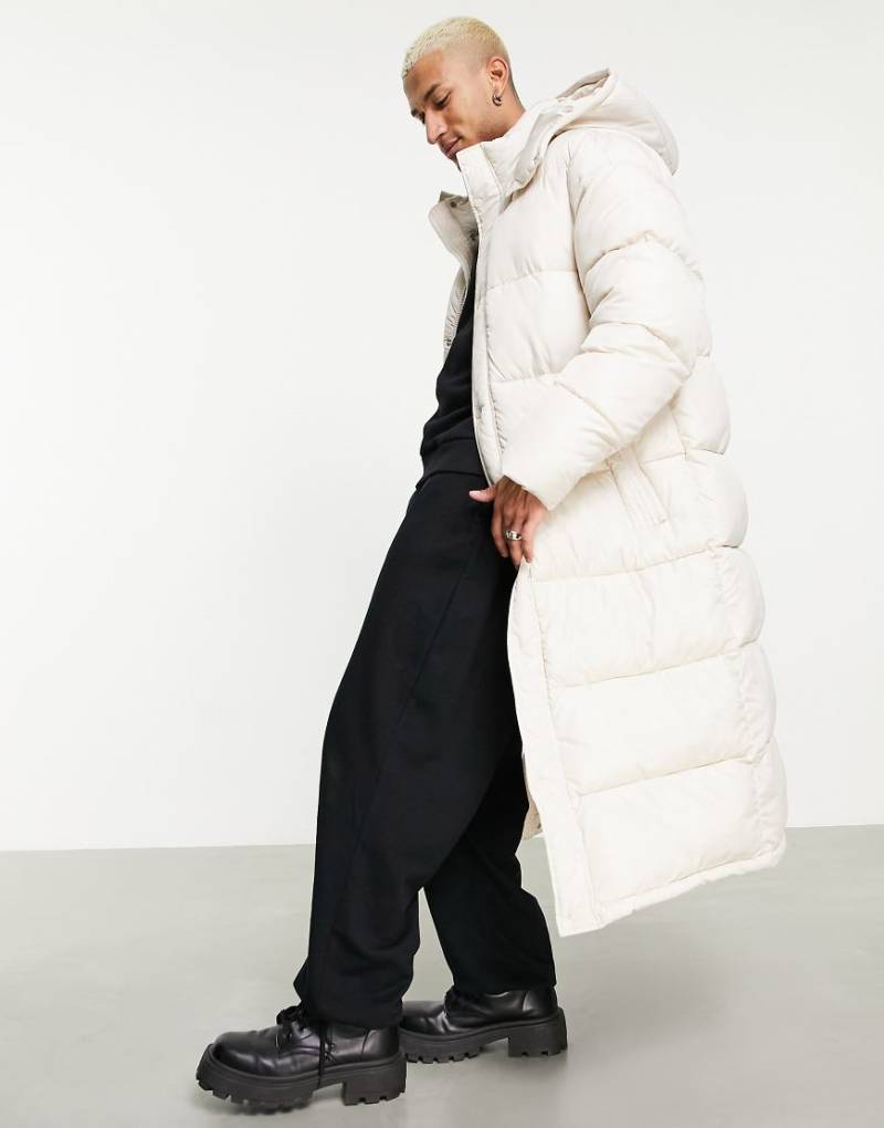 ASOS DESIGN - Longline-Steppjacke in Ecru-Weiß von ASOS DESIGN