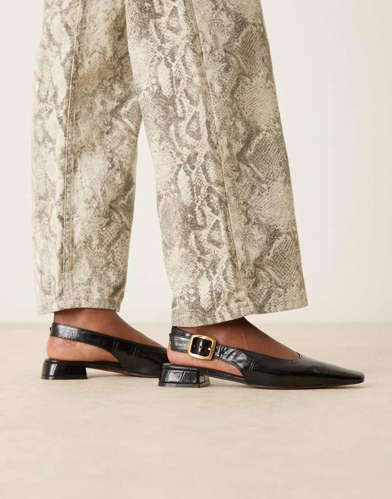 ASOS DESIGN - Loretta - Ballerinas in Schwarz mit abgeflachter Zehenpartie und Fersenriemen von ASOS DESIGN