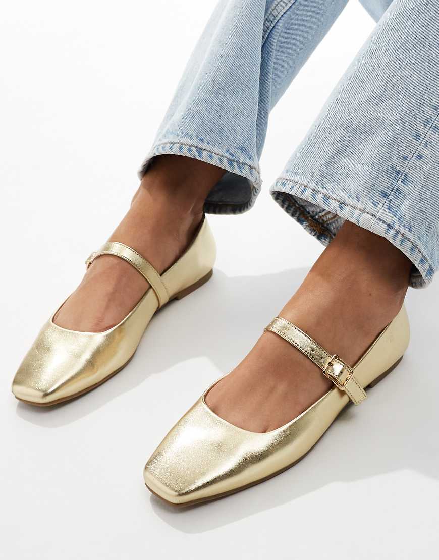 ASOS DESIGN - Lottie - Mary-Jane-Ballerinas in Gold-Goldfarben ASOS DESIGN - Lottie - Mary-Jane-Ballerinas in Gold-Goldfarben von ASOS DESIGN