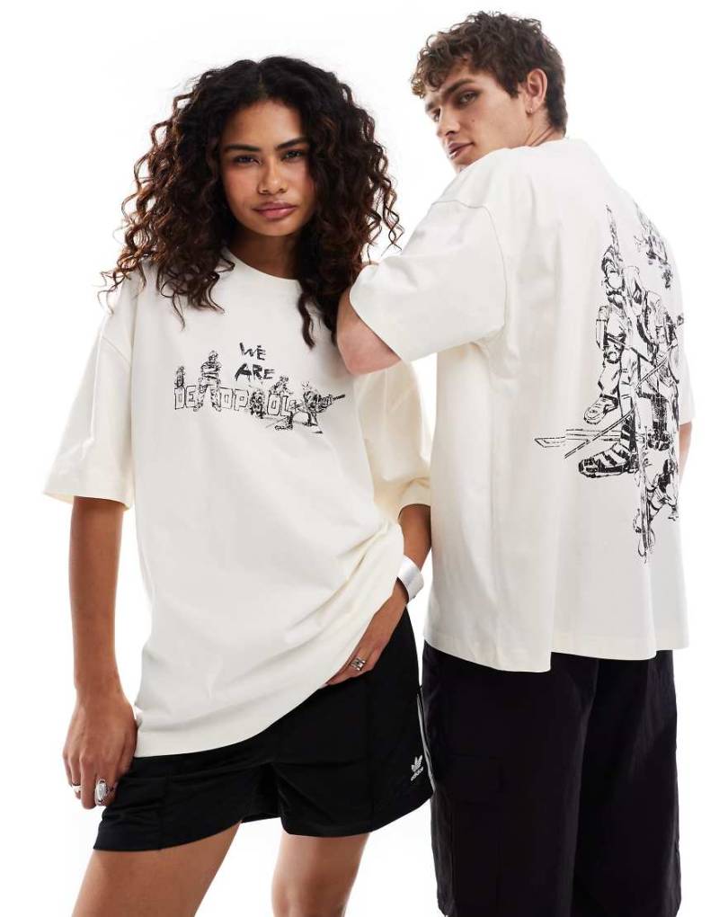 ASOS DESIGN - Marvel - Unisex-T-Shirt in Beige mit Oversize-Schnitt und „Deadpool"-Prints-Neutral von ASOS DESIGN