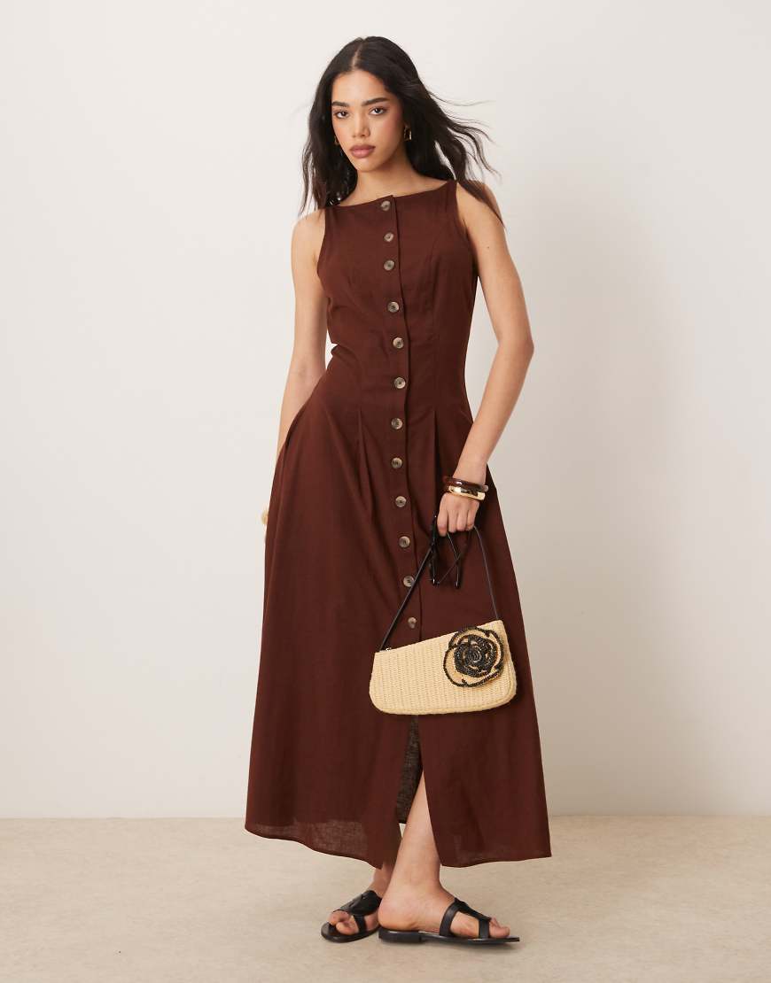 ASOS DESIGN - Maxi-Westenkleid in Schokobraun mit Knopfleiste und U-Boot-Ausschnitt von ASOS DESIGN