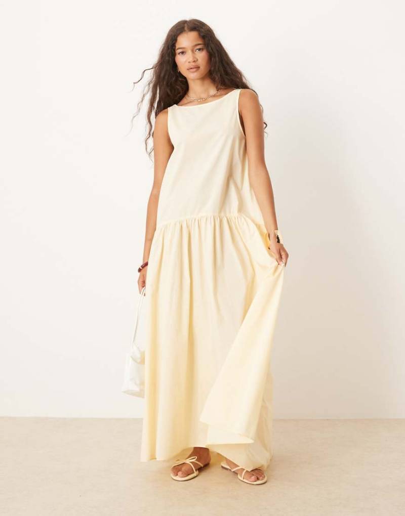 ASOS DESIGN - Maxikleid aus Baumwolle in sanftem Gelb mit tiefer Taille von ASOS DESIGN
