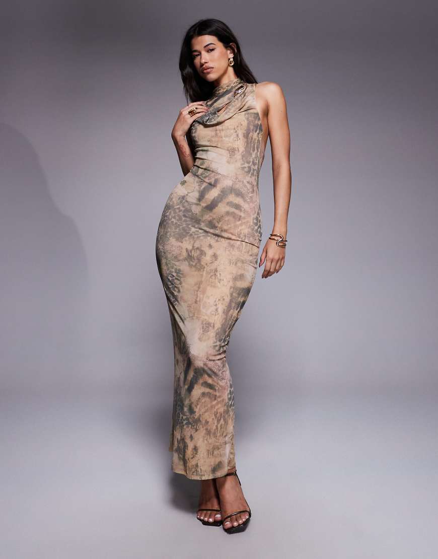 ASOS DESIGN - Maxikleid aus Netzstoff mit Animalprint-Mix und Wasserfallausschnitt mit Metallverzierung-Bunt von ASOS DESIGN