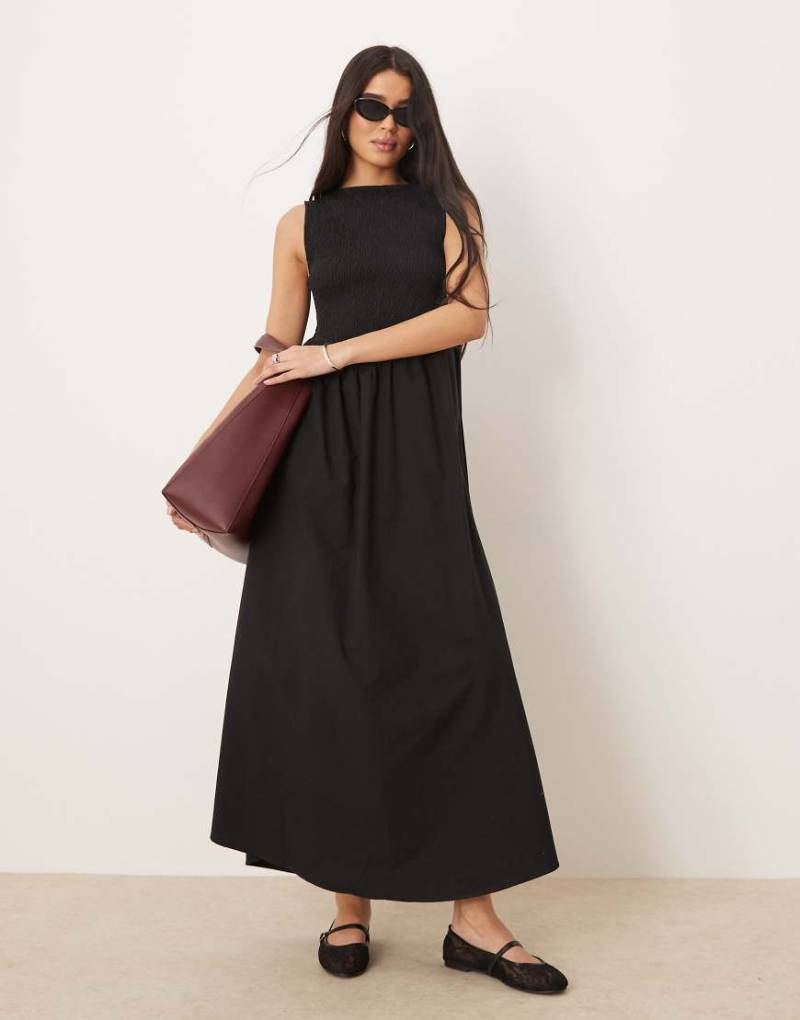 ASOS DESIGN - Maxikleid aus Popeline in Schwarz mit Raffung, Korsett-Oberteil und U-Boot-Ausschnitt von ASOS DESIGN