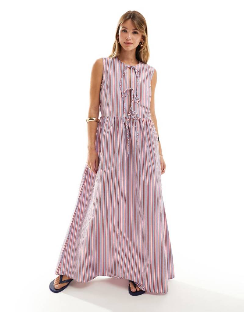 ASOS DESIGN - Maxikleid aus Popeline mit Bindebändern vorn und Streifen-Blau von ASOS DESIGN