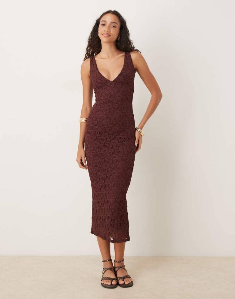 ASOS DESIGN - Maxikleid aus Spitze in Schokobraun mit V-Ausschnitt von ASOS DESIGN