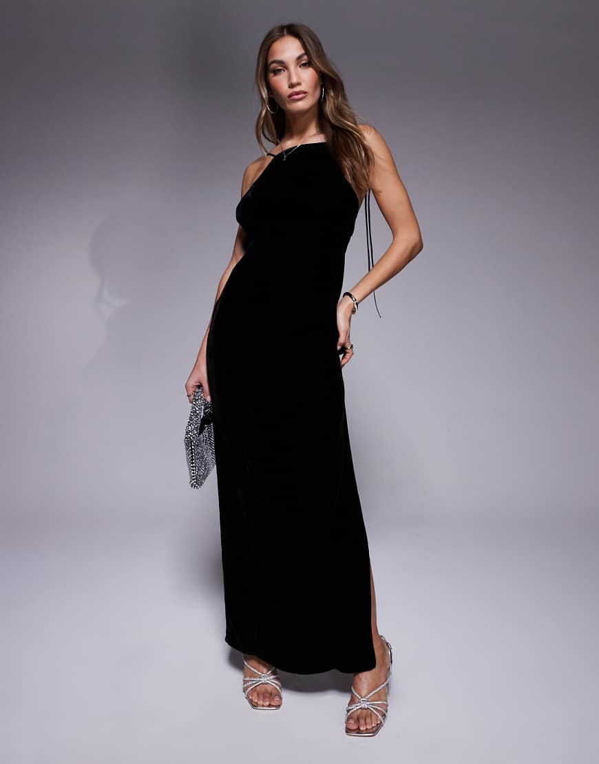 ASOS DESIGN - Maxikleid aus schwarzem Samt mit eckigem Ausschnitt und Bindedetail ASOS DESIGN - Maxikleid aus schwarzem Samt mit eckigem Ausschnitt und Bindedetail von ASOS DESIGN