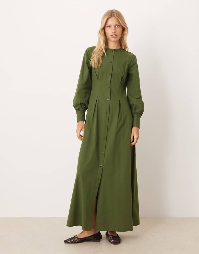 ASOS DESIGN - Maxikleid in Grün mit Rundhalsausschnitt, Puffärmeln und Knopfleiste von ASOS DESIGN