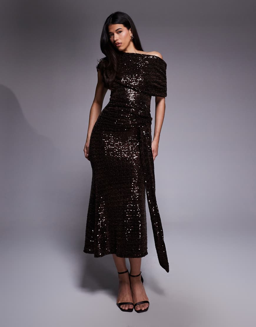 ASOS DESIGN - Maxikleid in Schokobraun mit Pailletten, extremer Raffung am Oberteil und Drapierung-Brown von ASOS DESIGN