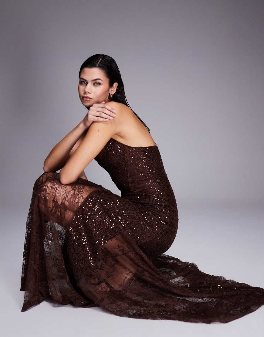 ASOS DESIGN - Maxikleid in Schokobraun mit durchgehendem Paillettenbesatz, Spitze und Godet-Details-Brown von ASOS DESIGN